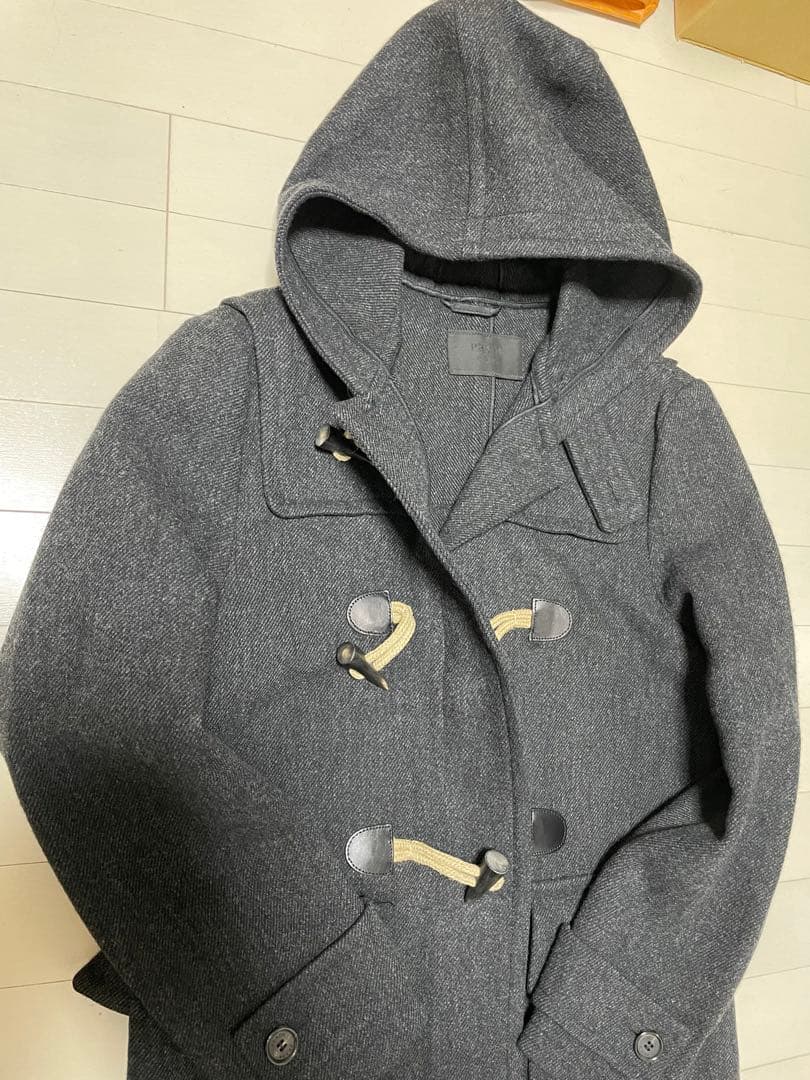 プラダ　ダッフルコート　PRADA