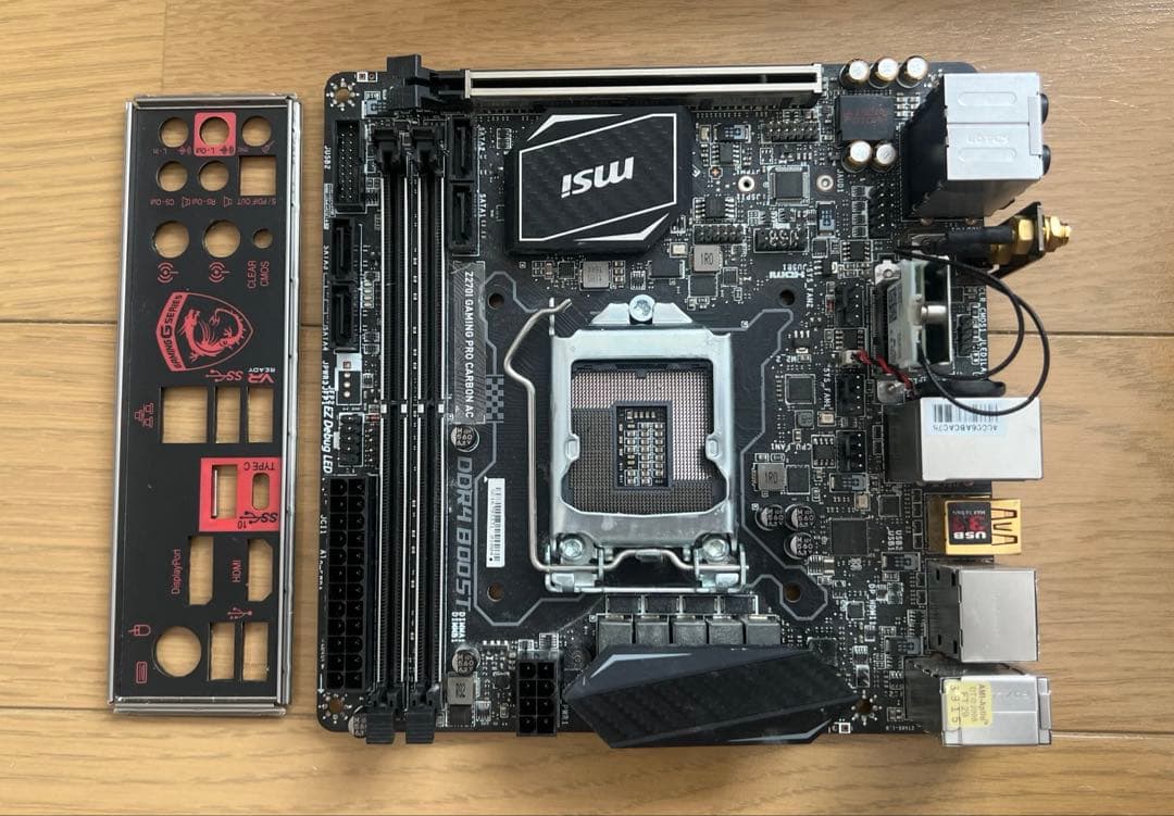 マザーボード MSI Z270I GAMING PRO CARBON