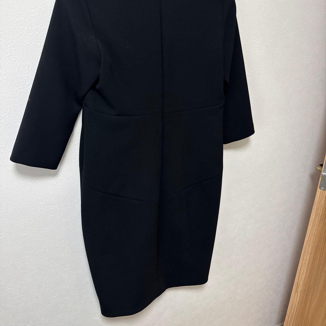 丈詰め済み　ヨーコチャン　新品に近い　ブラック パール装飾 ひざ丈ワンピース