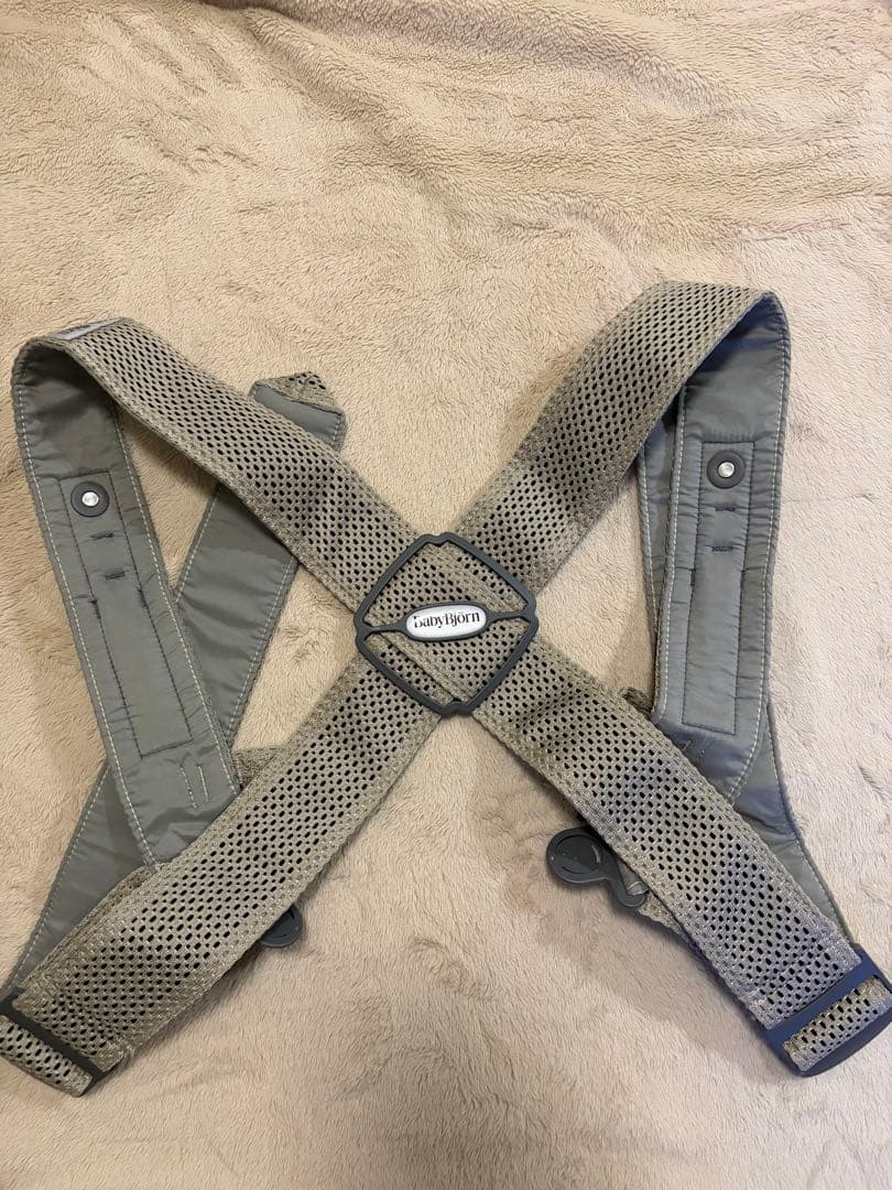 【美品】定価14,300円　BabyBjorn ベビーキャリア MINI