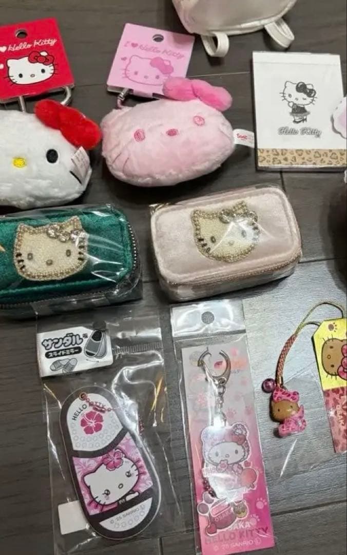 ハローキティ ぬいぐるみ　キーホルダー9点セット　新品未使用　ジュエリーケース