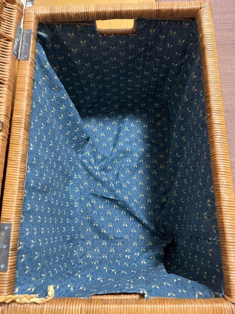 エコです。 レトロ 藤カゴ 蓋付き ラタン ボックス スツール 収納 大