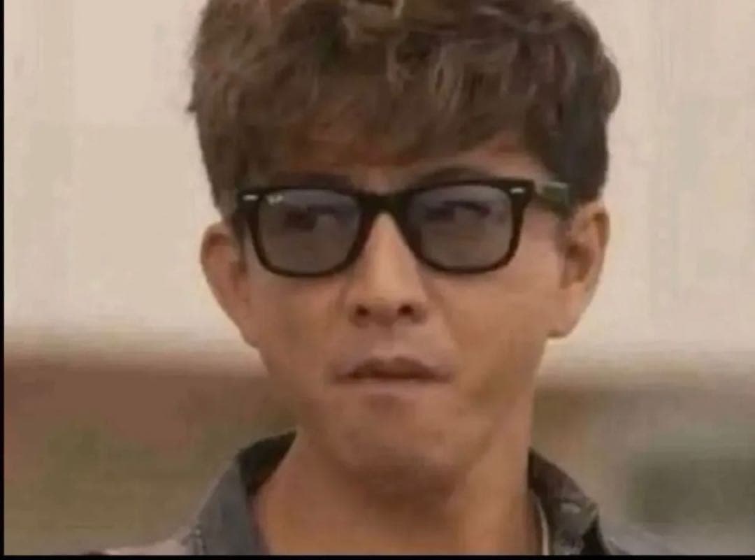 RayBan RB2140F 901/64 52 サイズ木村拓哉さん使用モデル