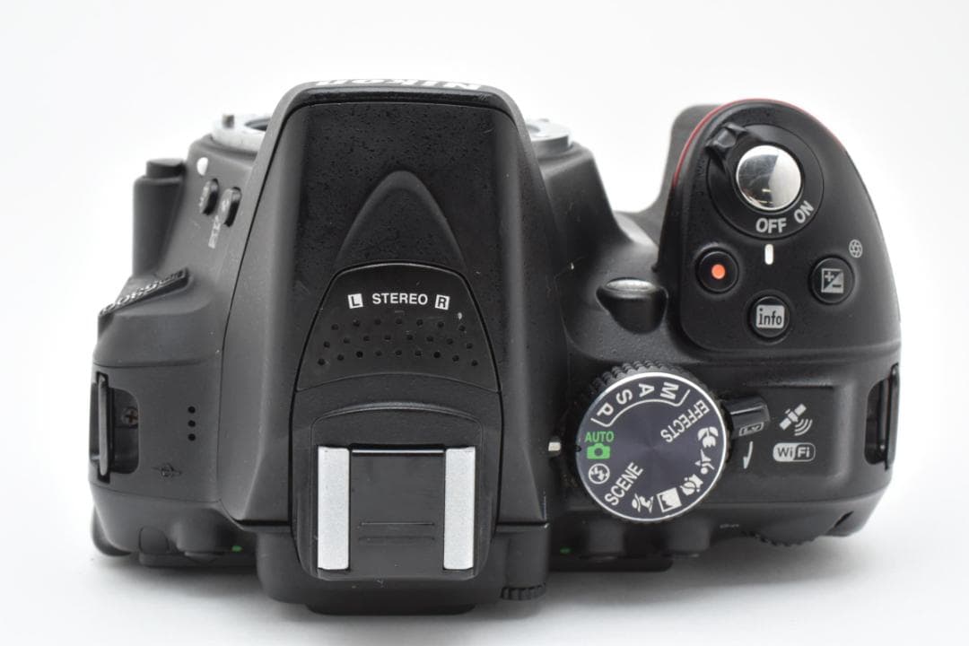 超美品 ニコン D5300 デジタル一眼レフカメラボディ 回数389 Nikon