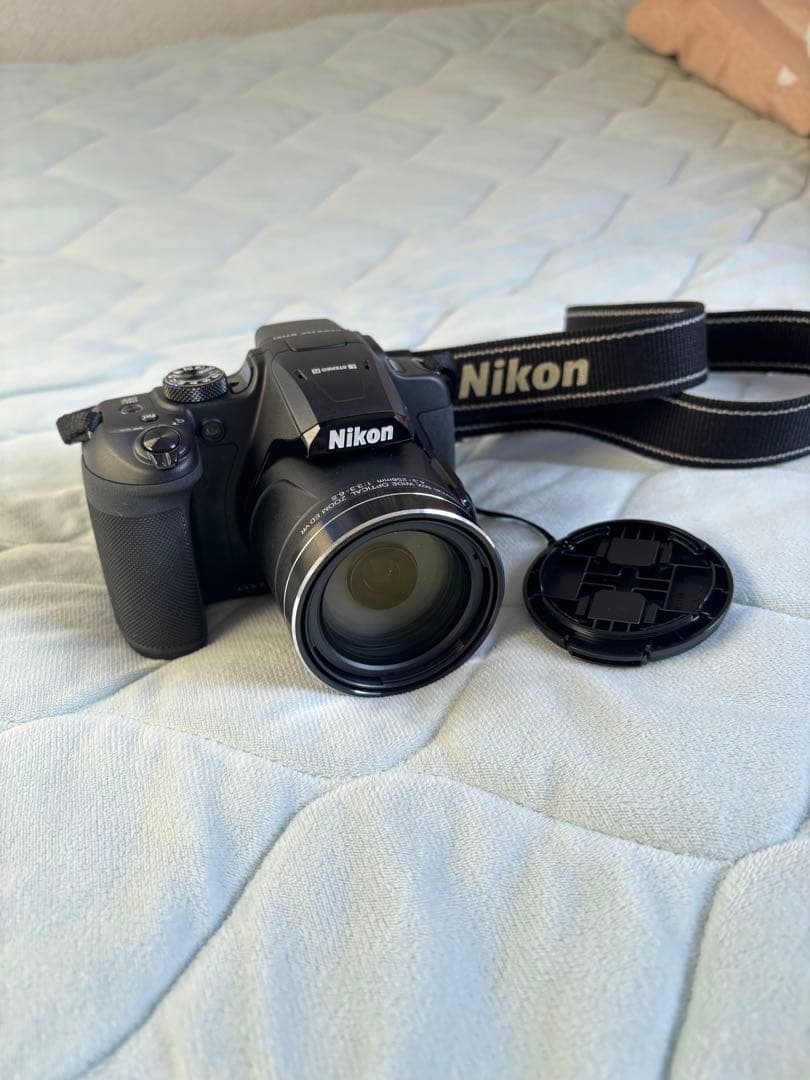 Nikon COOLPIX デジタル一眼レフB700 美品