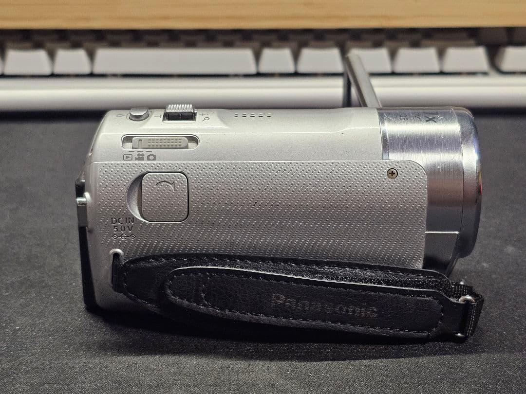 Panasonic HDC-TM90 ビデオカメラ