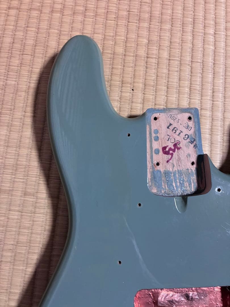 Fender American Professional ジャズベース ボディ