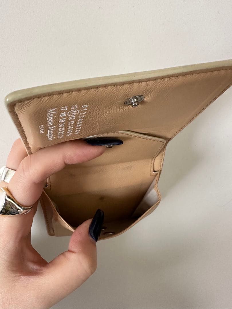 【週末限定値下げ】Maison Margiela メタリック　二つ折り財布