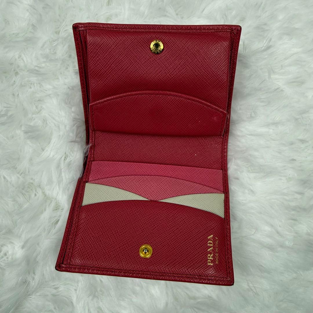 【美品】PRADA プラダ サフィアーノ レザー 二つ折り財布 レディース