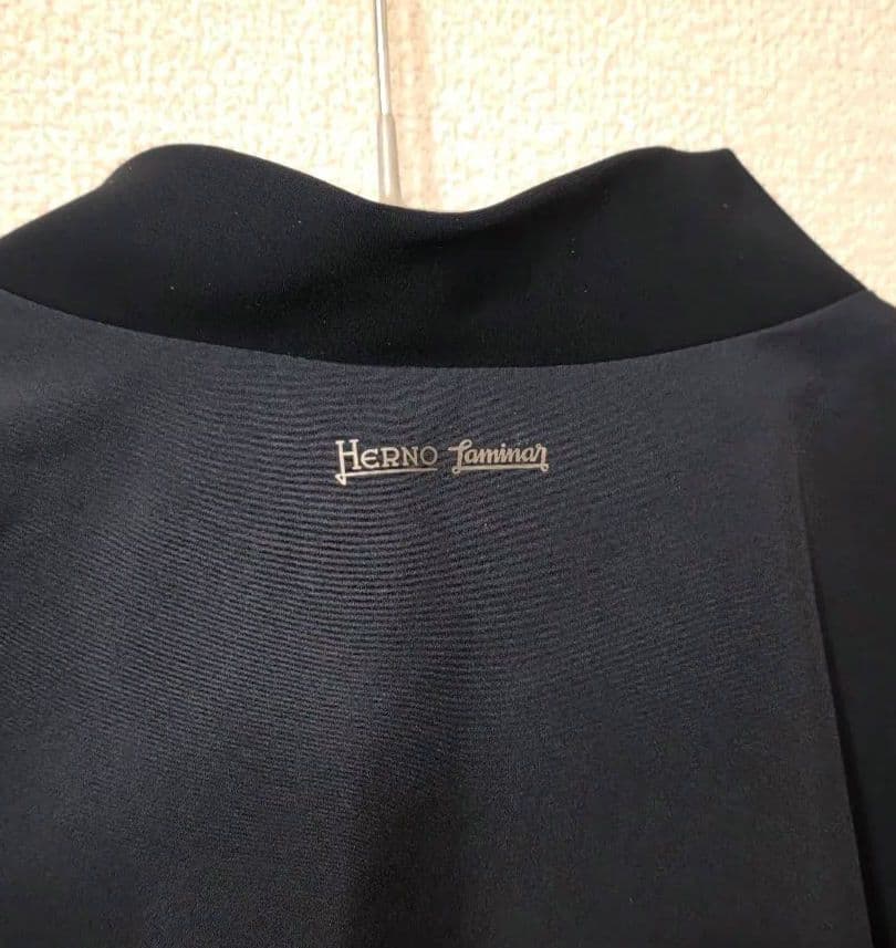 Herno ラミナー ネイビー MA-1ジャケット