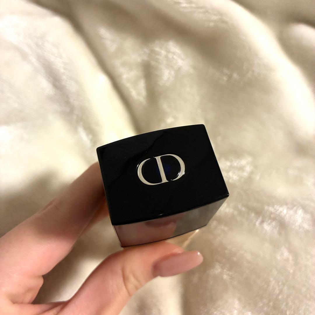 ファンデーション Dior Forever Skin Grow 0.5N Neutral 30ml