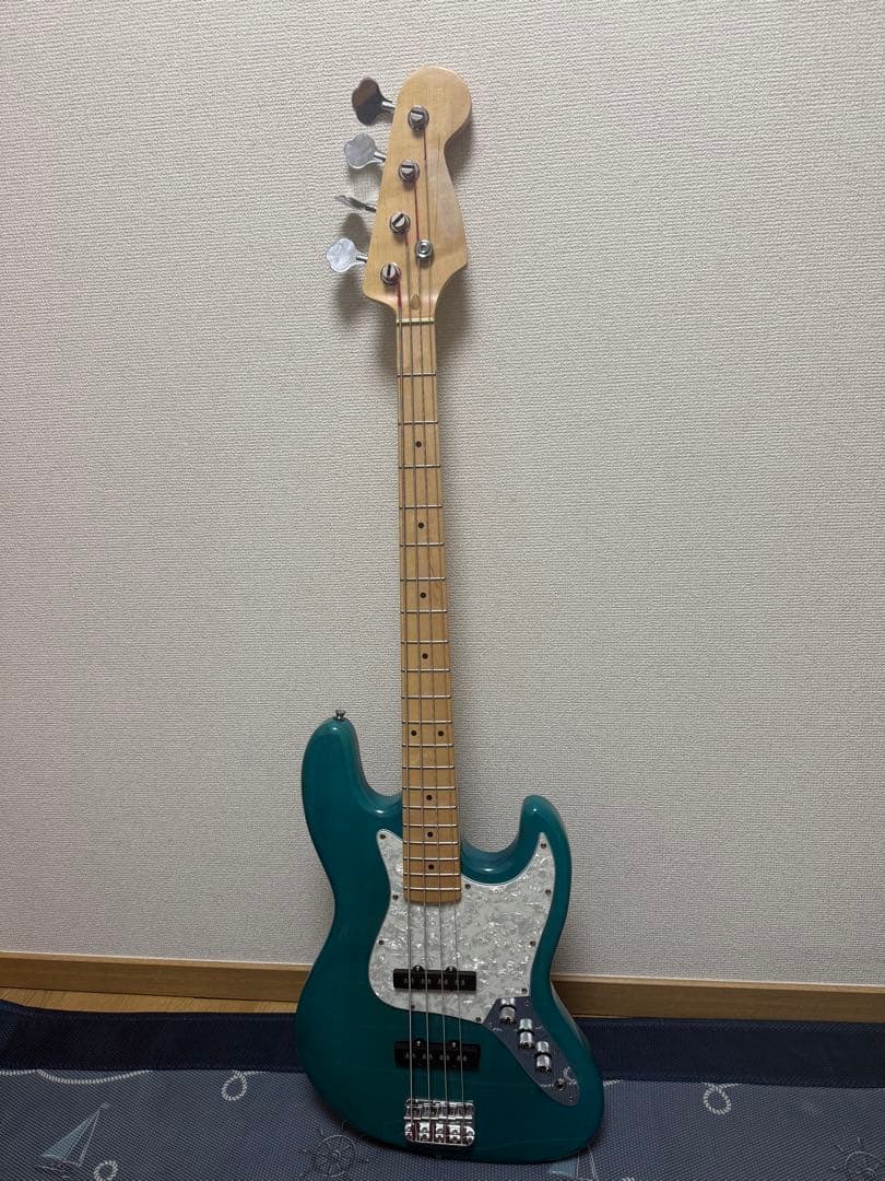 メーカー不明　エレキベース