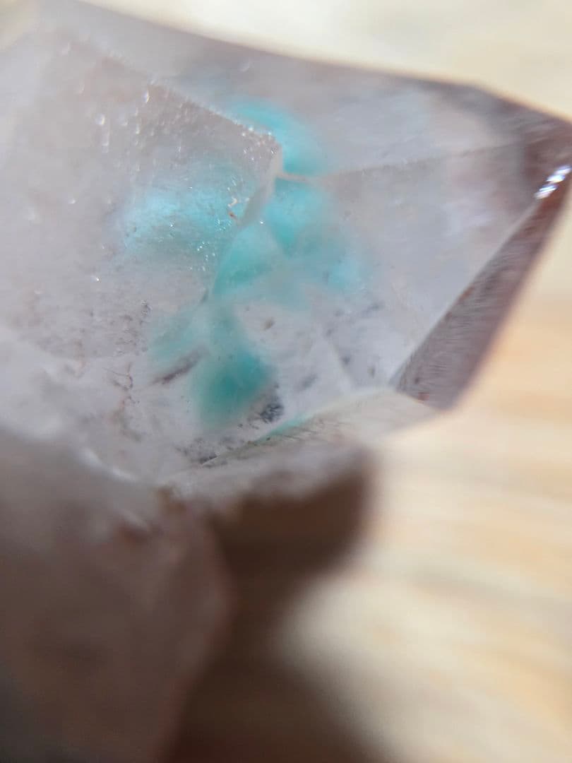 マ*ト様 アホー石入り水晶　ajoite in quartz　アホーアイト　原石