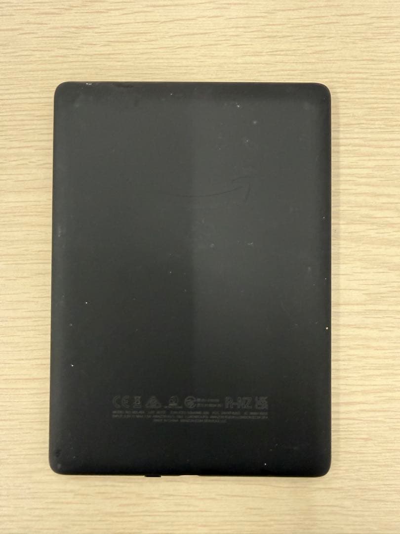 Kindleブラック本体 ワイヤレス充電器　第11世代6.8インチ広告なし32G