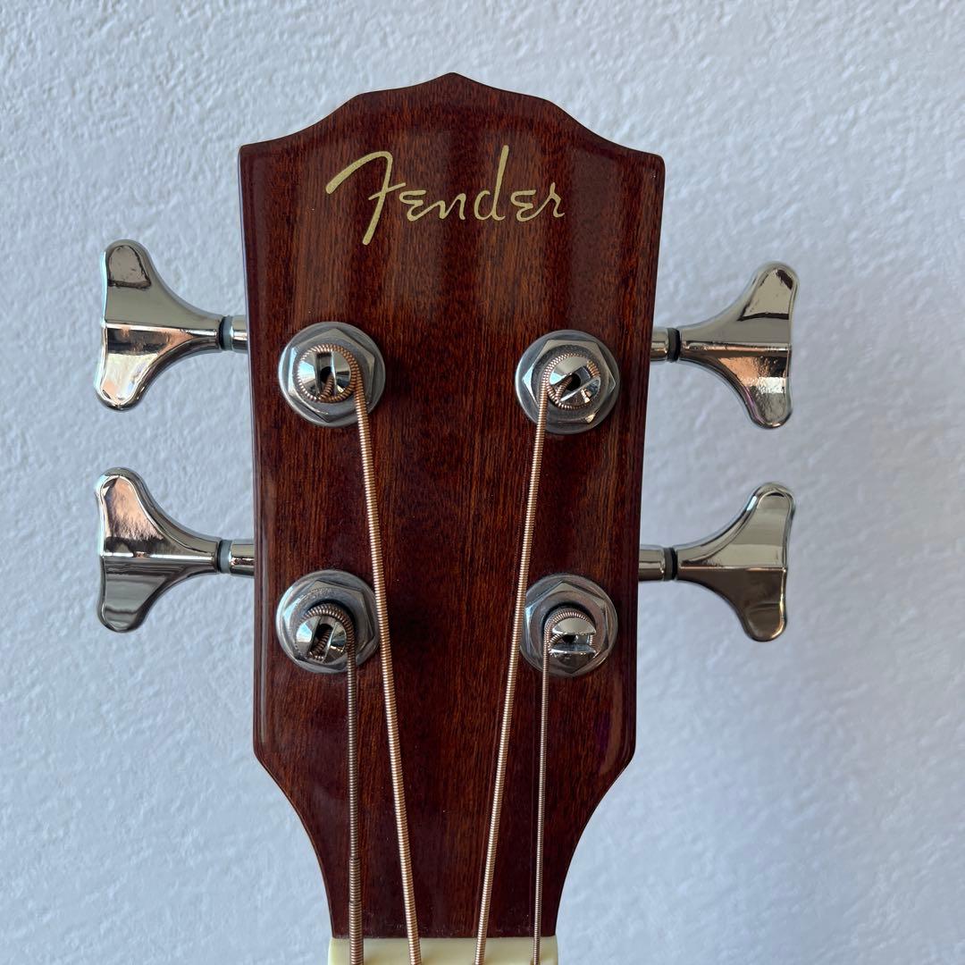 Fender アコースティックベース　CB-60SCE Natural
