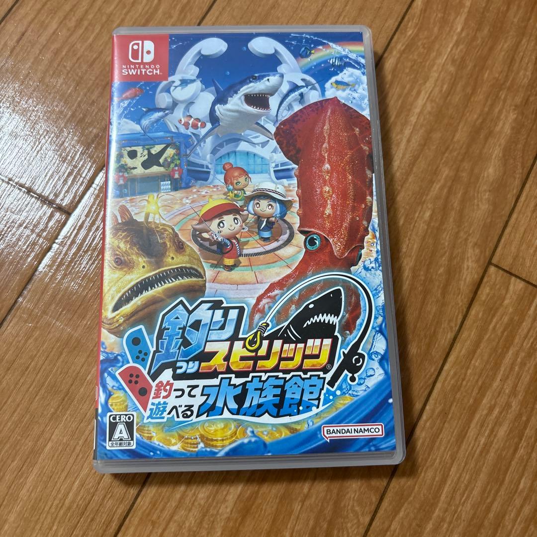 釣りスピリッツ 釣って遊べる水族館 + コントローラー　2個