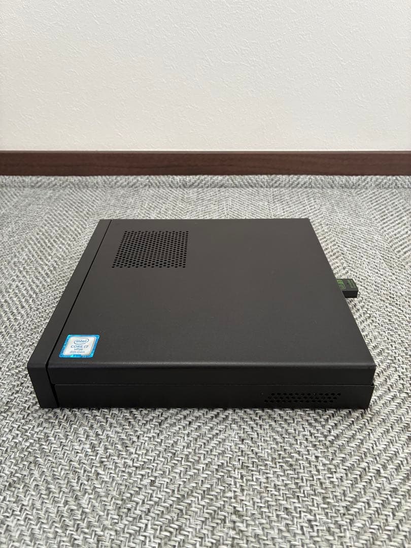 ミニPC Lenovo ThinkCentre P330 / i7 16GB tiny