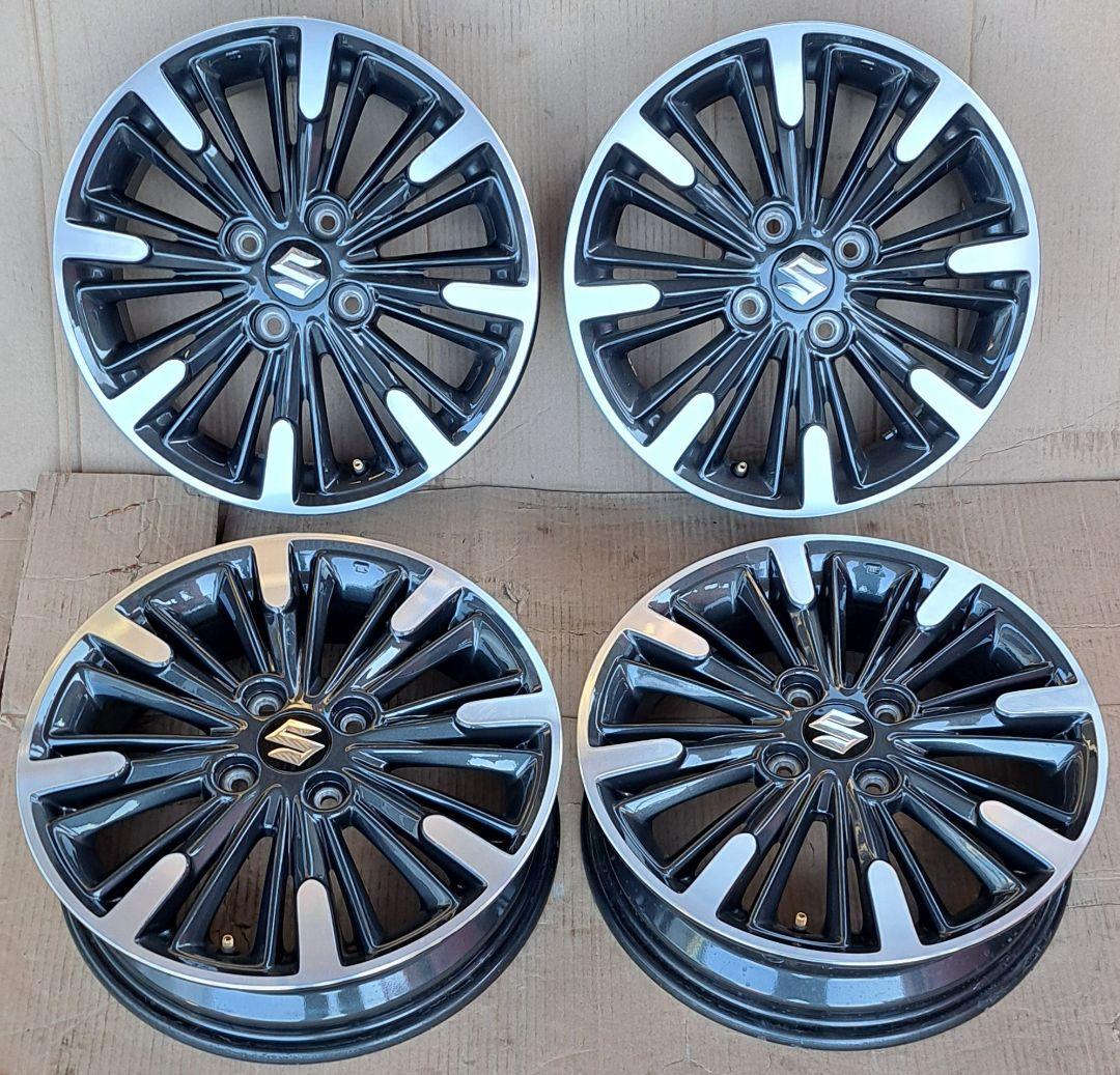 TOMO様スズキ スペーシア カスタム MK53S 純正ホイール15インチ 4本