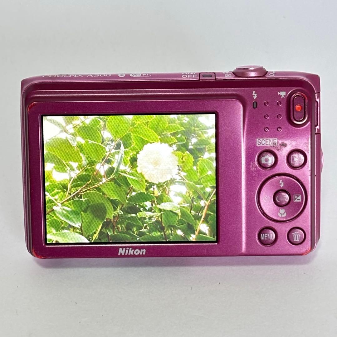 Nikon coolpix A300 ニコン　デジカメ　SDカード付