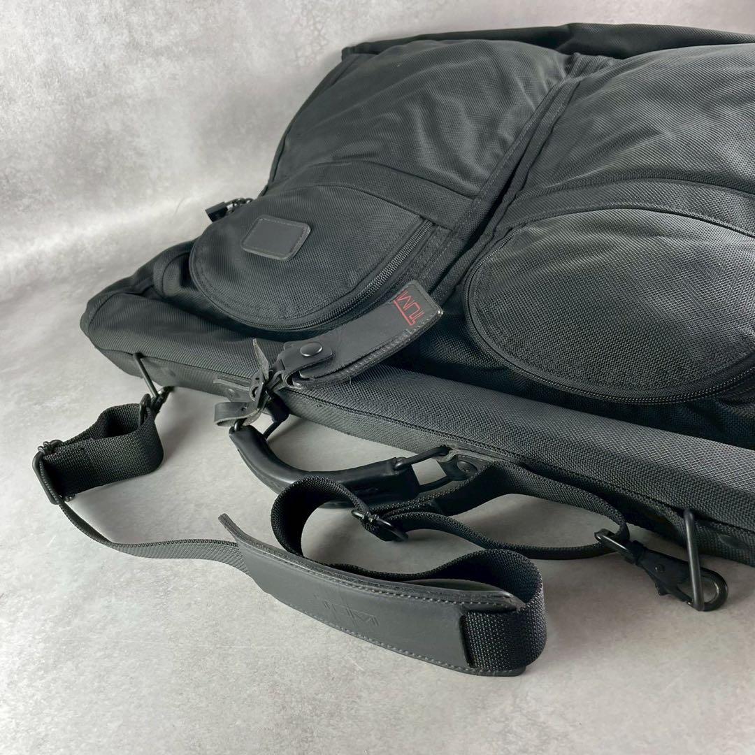 ✨稀少✨美品✨TUMI ガーメントバッグ　トラベルバッグ　2way 鍵付き　黒
