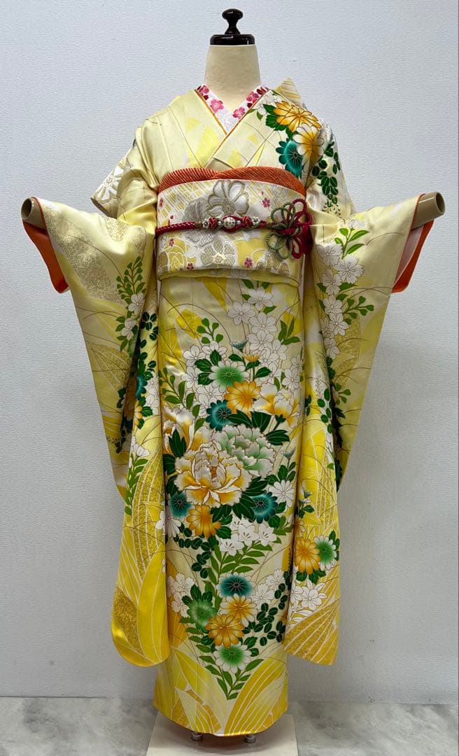 振り袖　フルセット　長襦袢付　レモンイエロー　成人式　金彩加工　刺繍入り　851