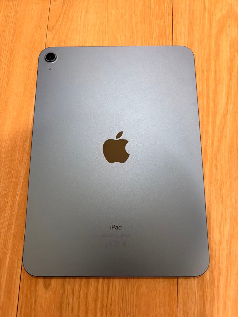 美品 第10世代iPad 64GBブルー Logicoolキーボード付き