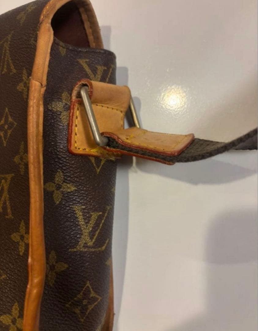 LOUIS VUITTON リポーターPM ルイヴィトン　ショルダーバッグ