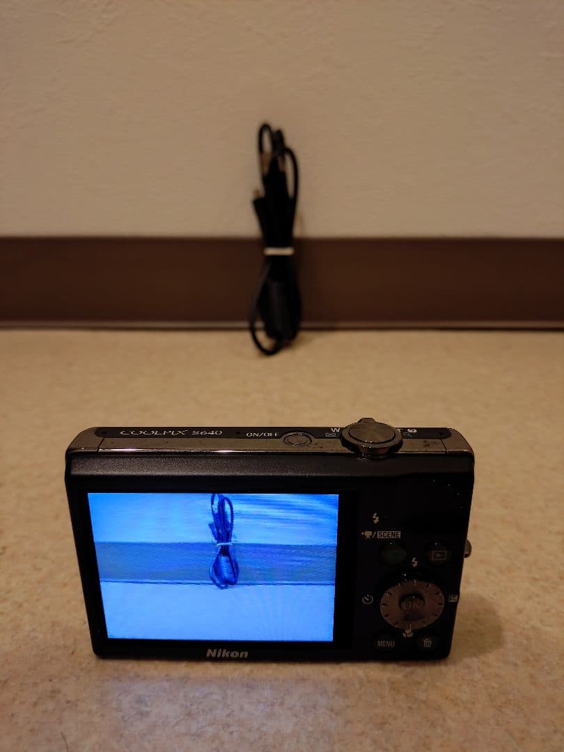 Nikon coolpix S640 コンパクトデジタルカメラ
