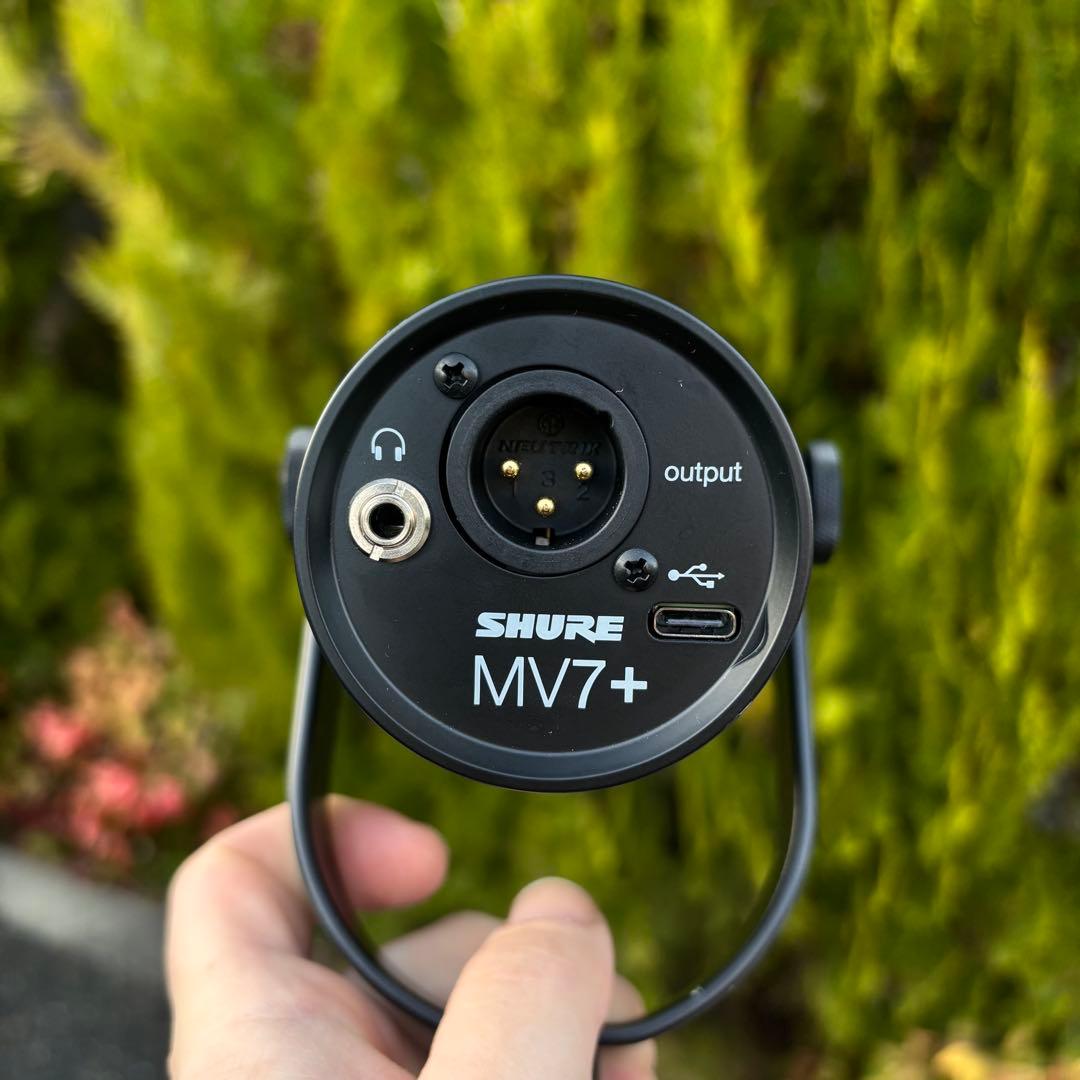 【美品】SHURE MV7+ PodcastMicrophone