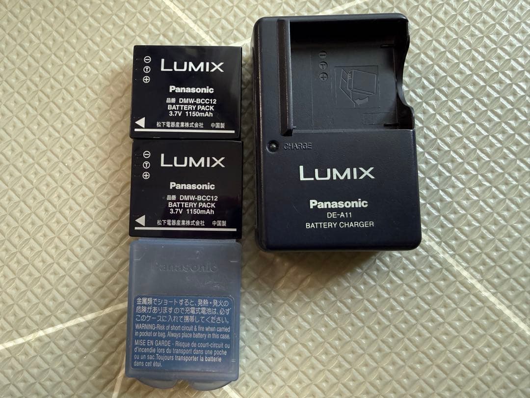 動作確認済　Panasonic LUMIX DMC-LX3 シルバー　デジカメ