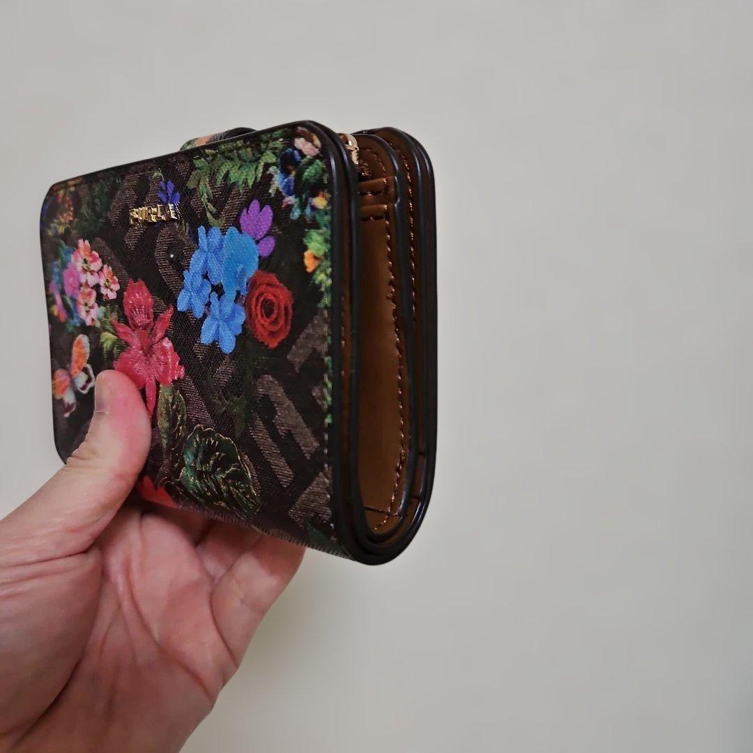 MKさま専用 FURLA バビロン フラワー折り財布