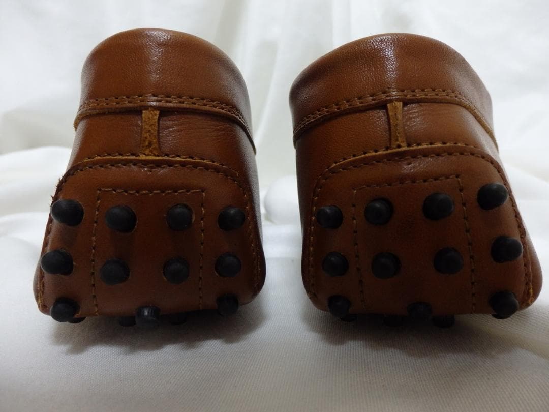 トッズ　ブラウンレザー　ドライビングローファー　25.5㎝　未使用　TOD'S