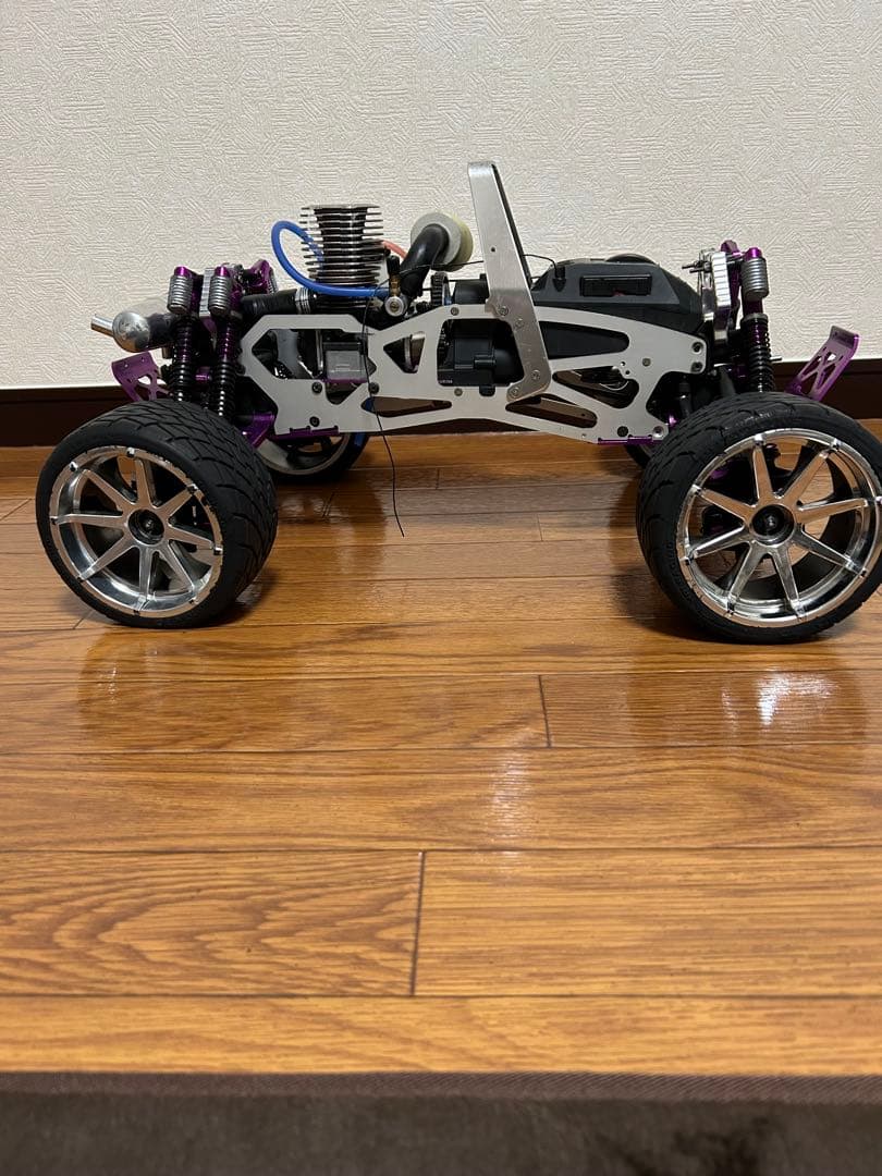 HPIサベージエンジンカー