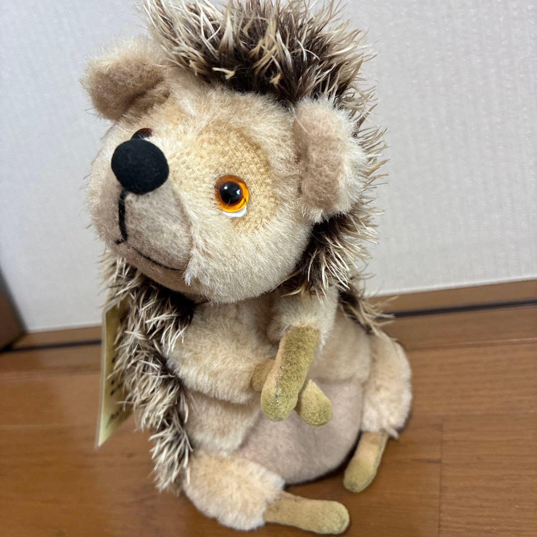 ハンドメイドハリネズミ人形　　人形作家 佐藤真也さん