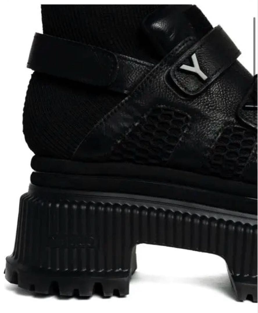 ♪*様 【美品★完売品】YELLO PLATFORM ショートブーツ ブラック