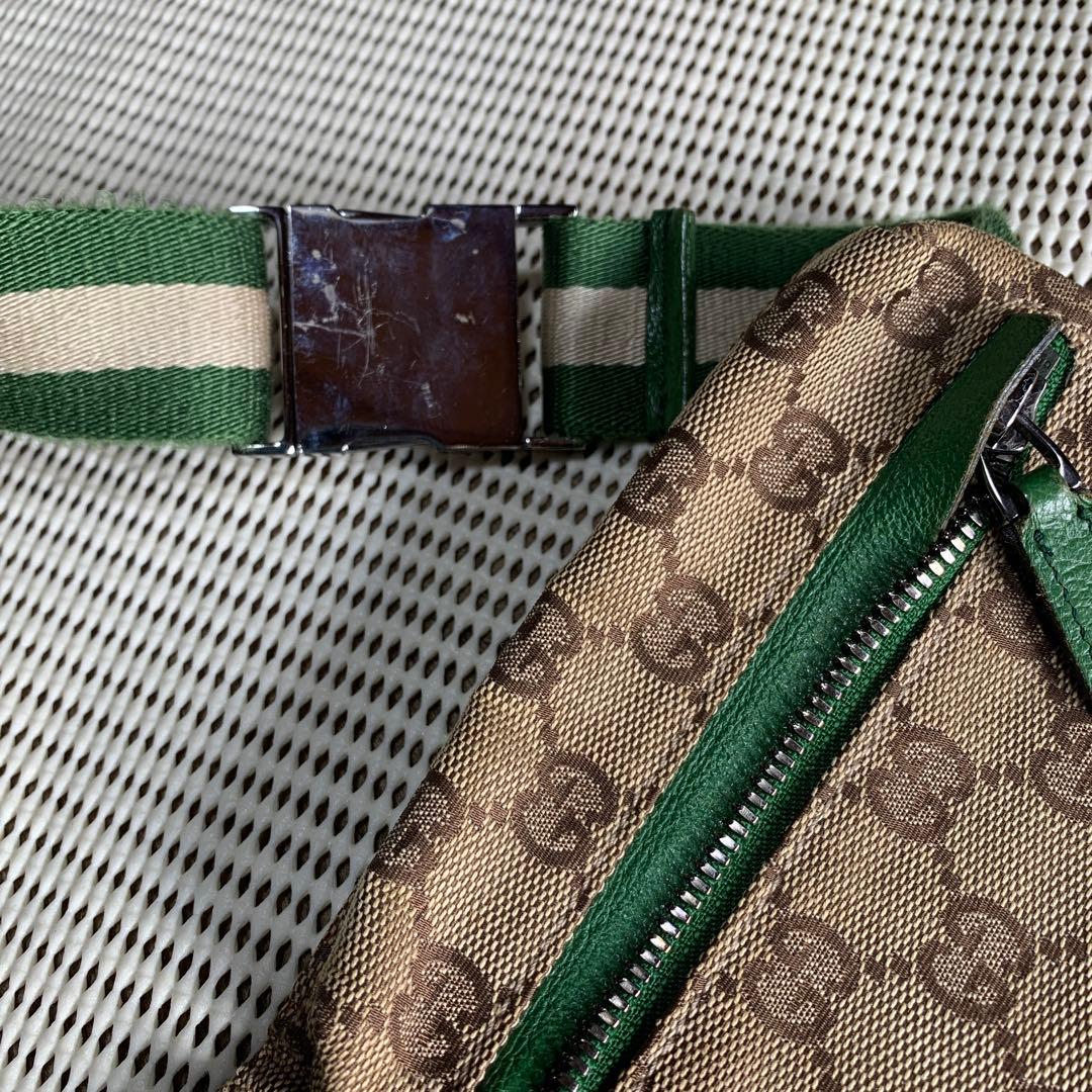 GUCCI グッチ　ウエストポーチ　GGキャンバス レザー　グリーン