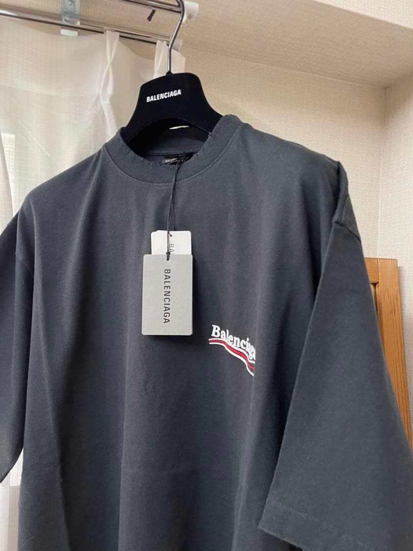 新品未使用 Balenciagaバレンシアガ半袖Ｔシャツ ブラック ダメージ加工