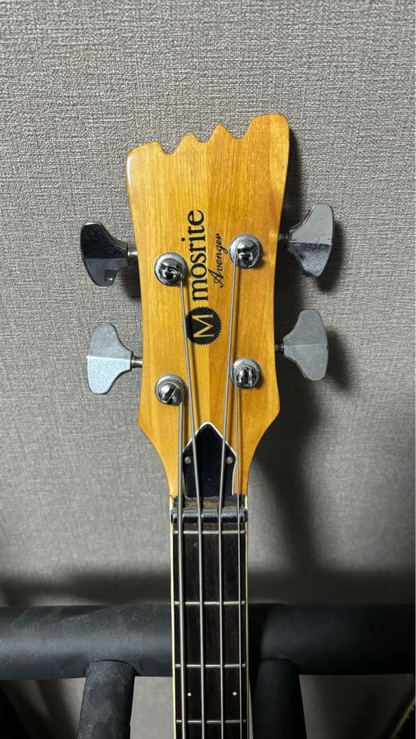 ベース mosrite avenger BASS