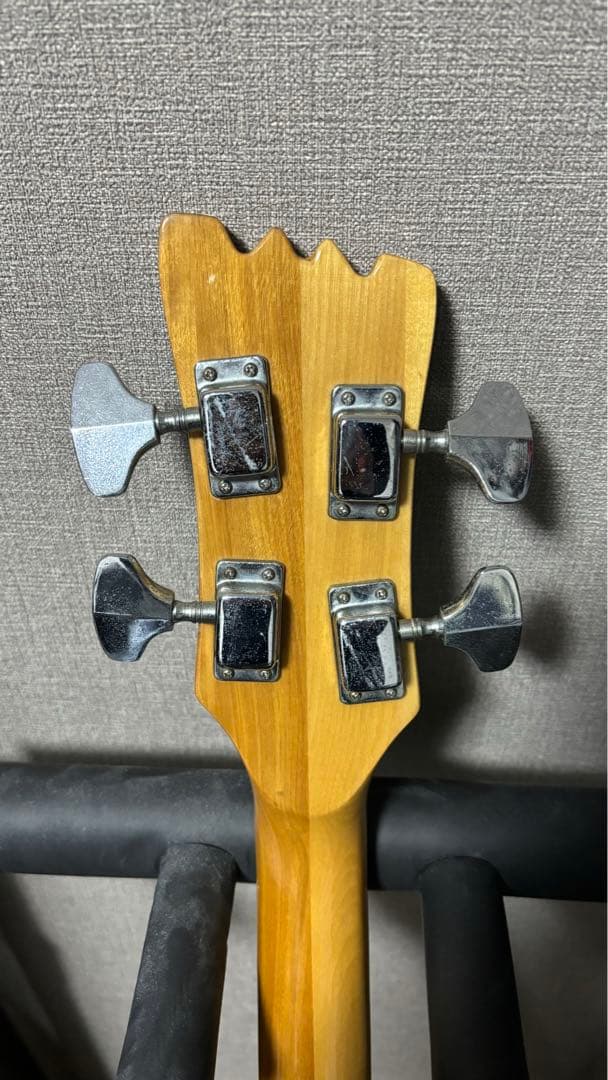 ベース mosrite avenger BASS