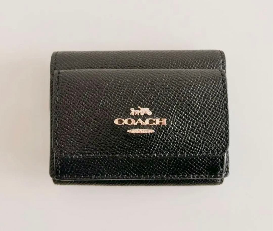 世*ん様 極美品 COACH ミニ財布 三つ折り財布 ブラック