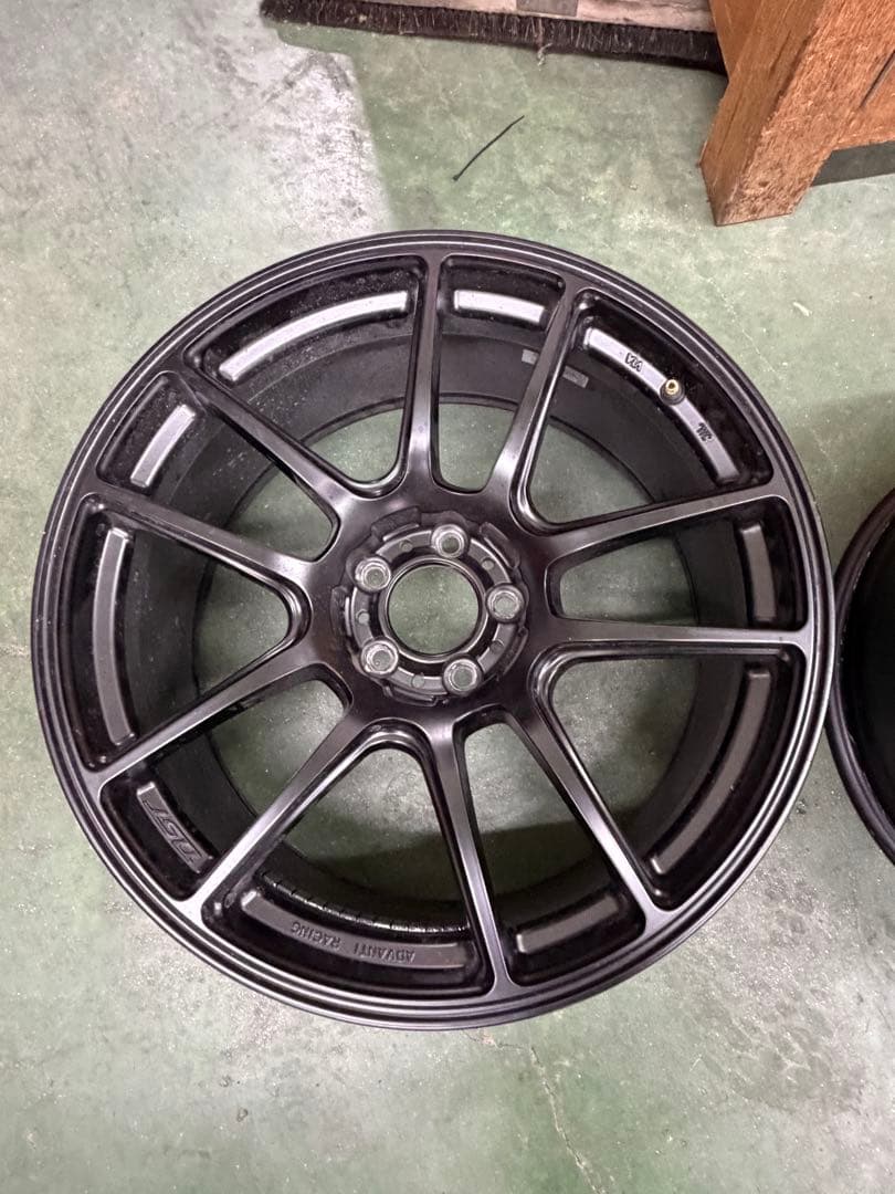 バリノ　n820s 18インチ　9.5j pcd100 86 BRZ