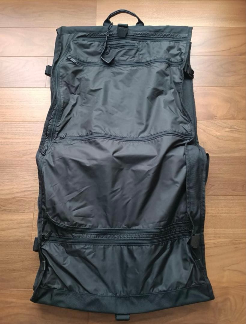 【美品】TUMI ガーメントバッグ　（スーツケース）　※SALE