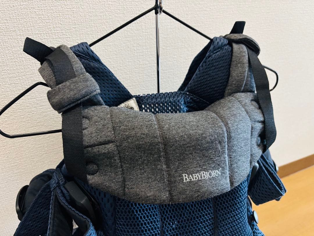 【ほぼ未使用】ベビービョルン　ハーモニー　抱っこ紐　ネイビー