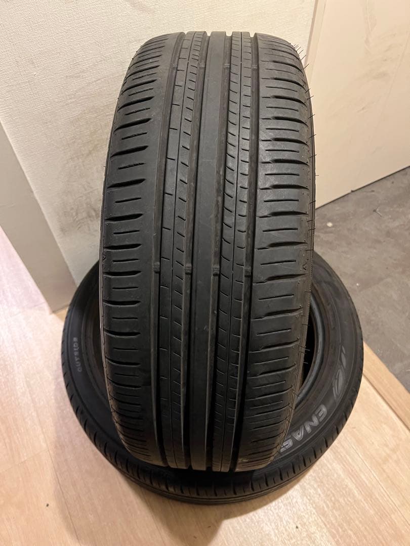 パート②送料込22年製！ダンロップエナセーブEC300+215\50-18 ２本