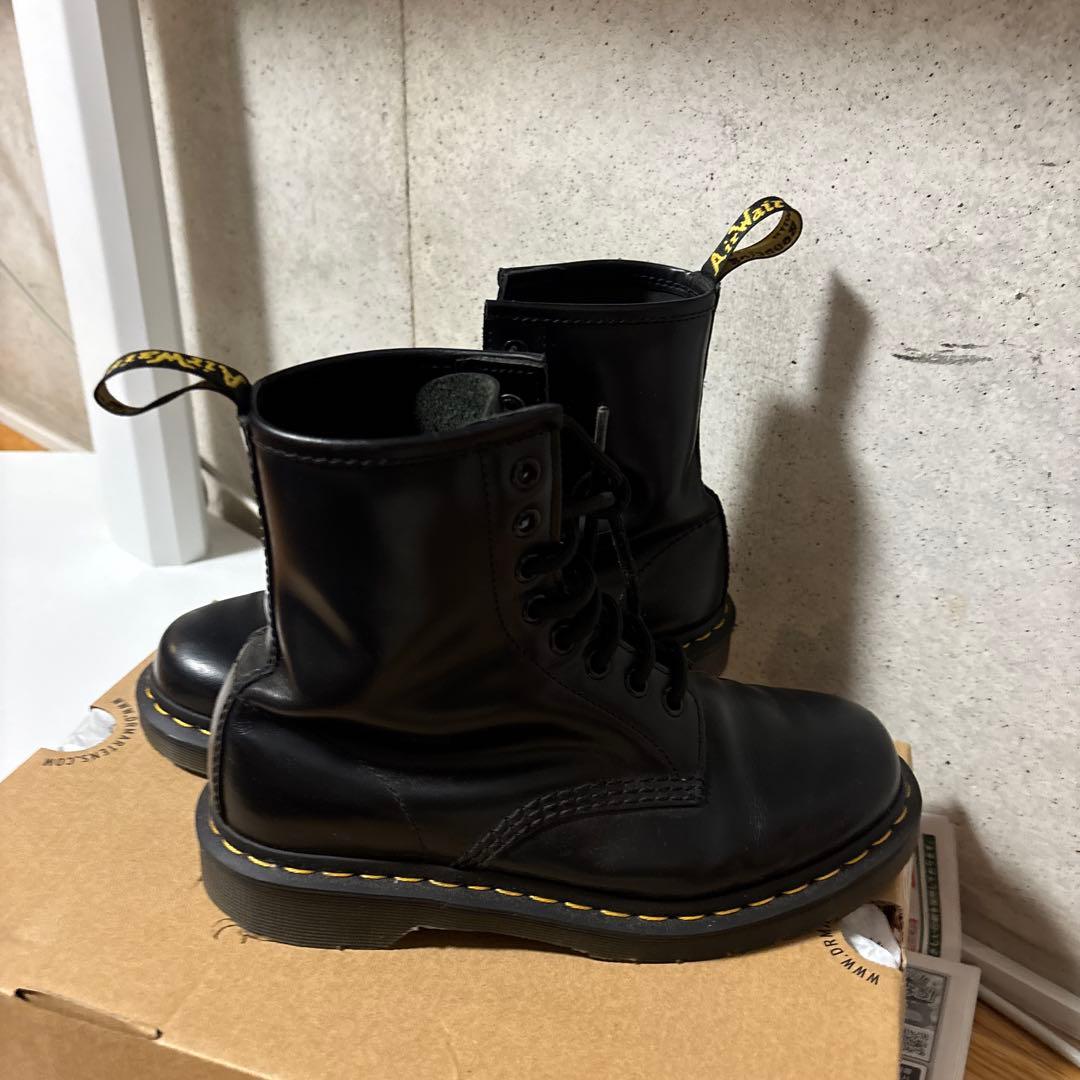 Dr.Martens 8ホール　24.5-25cm