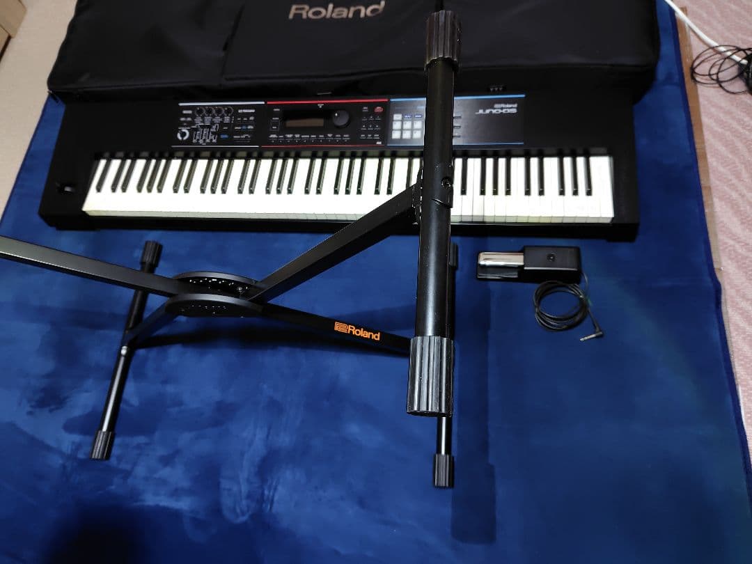 Roland JUNO-DS 88 シンセサイザー