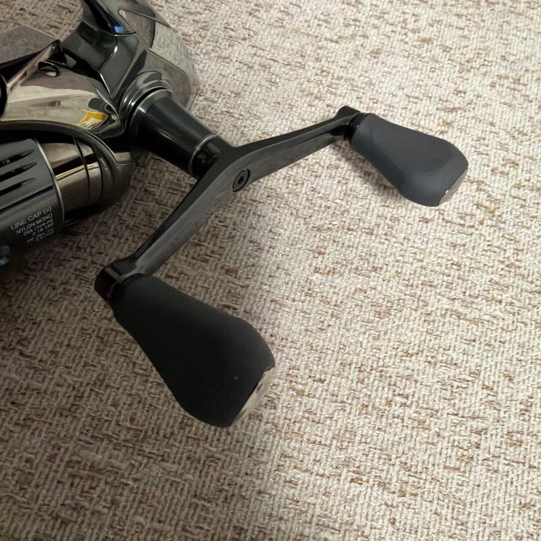 シマノ22ステラC3000SDH 中古美品