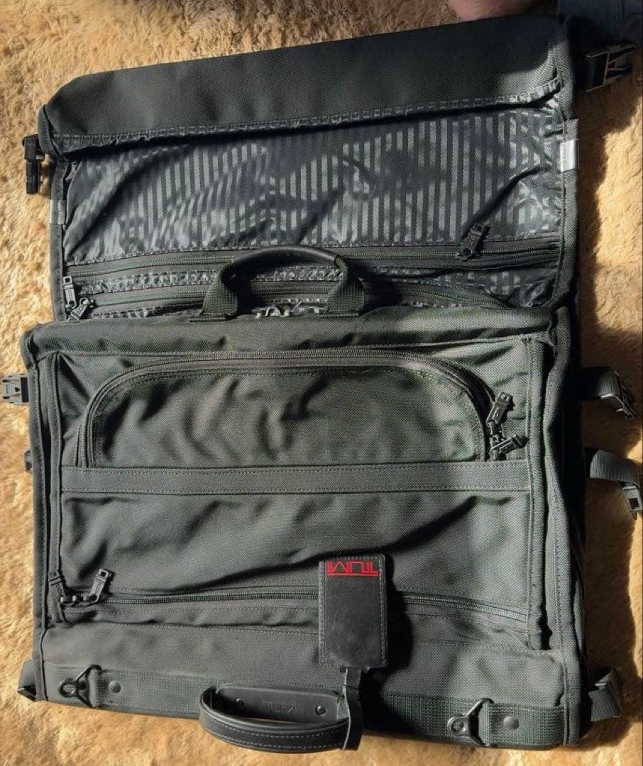 【TUMI】ガーメントケース 234D3 ブラック