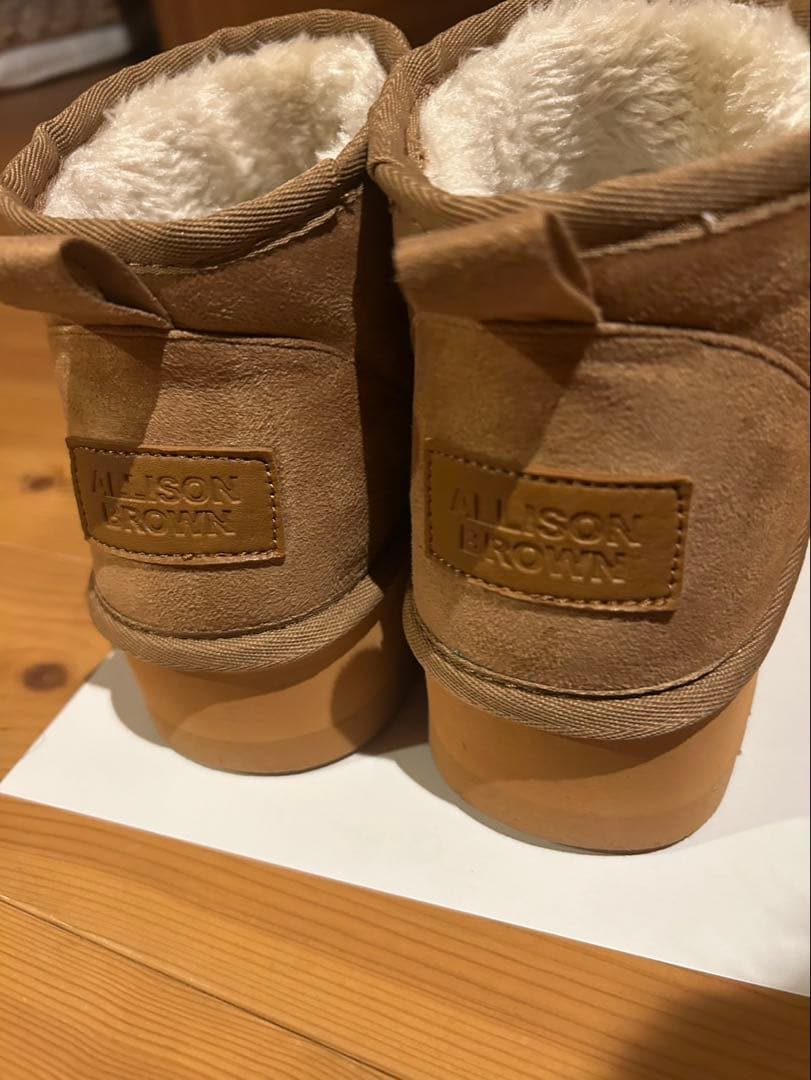 最終値下げ！！ 25AW ALLISON BROWNムートンブーツMサイズ