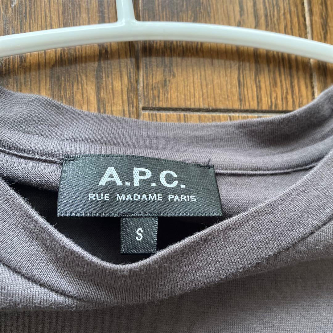 A.P.C. グレー Tシャツ S